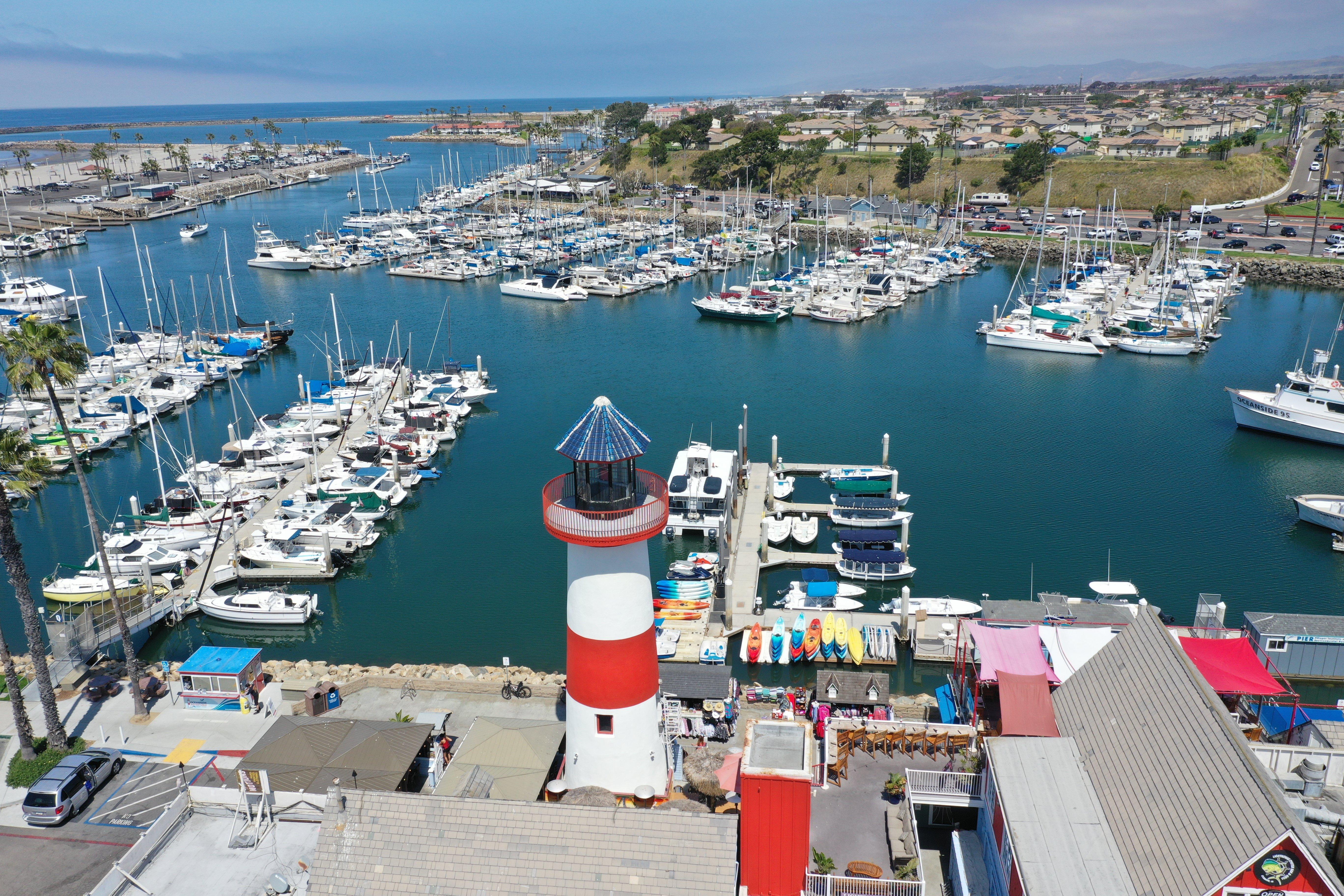 Holiday Inn Oceanside Marina Camp Pendleton By Ihg Eksteriør billede